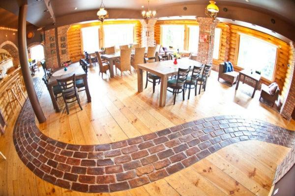 Hotel Klidzina Skriveri Bagian luar foto